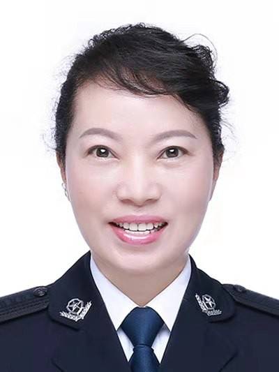 凌娅